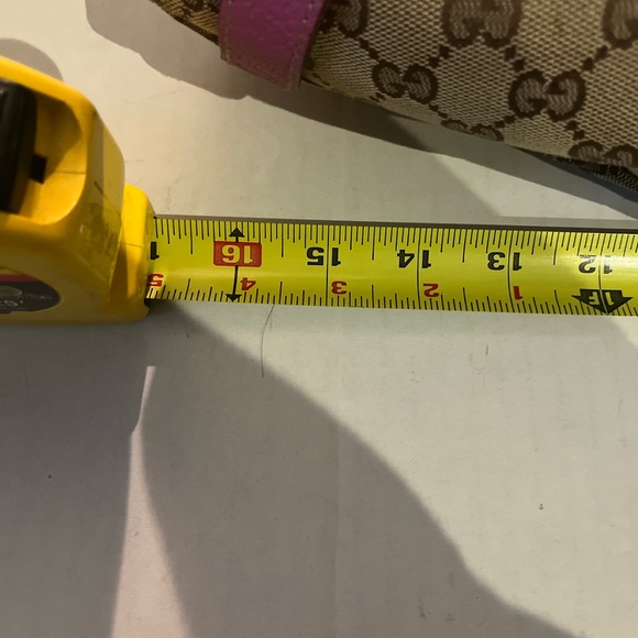 Gucci Bag - Picture 8 of 17